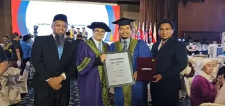 Majlis Penganugerah Fellow dan MOU Bersama UTMSpace